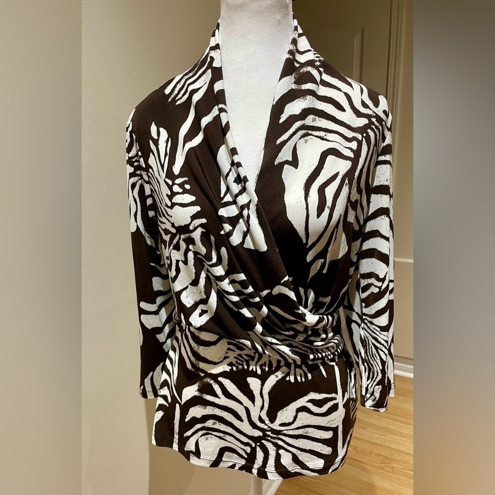 Jones New York Signature faux wrap zebra print top